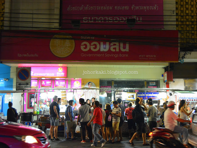 Yaowarat-Toast-Bread-Bangkok-Thailand