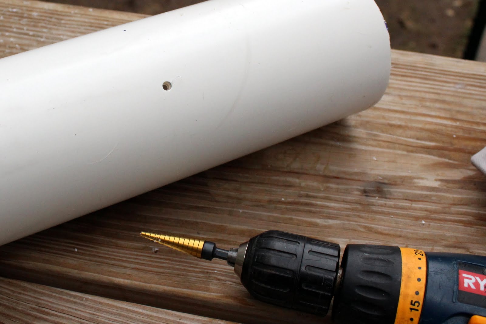 Homestead Roots Baby Chick Feeder DIY Super Easy Works Great!