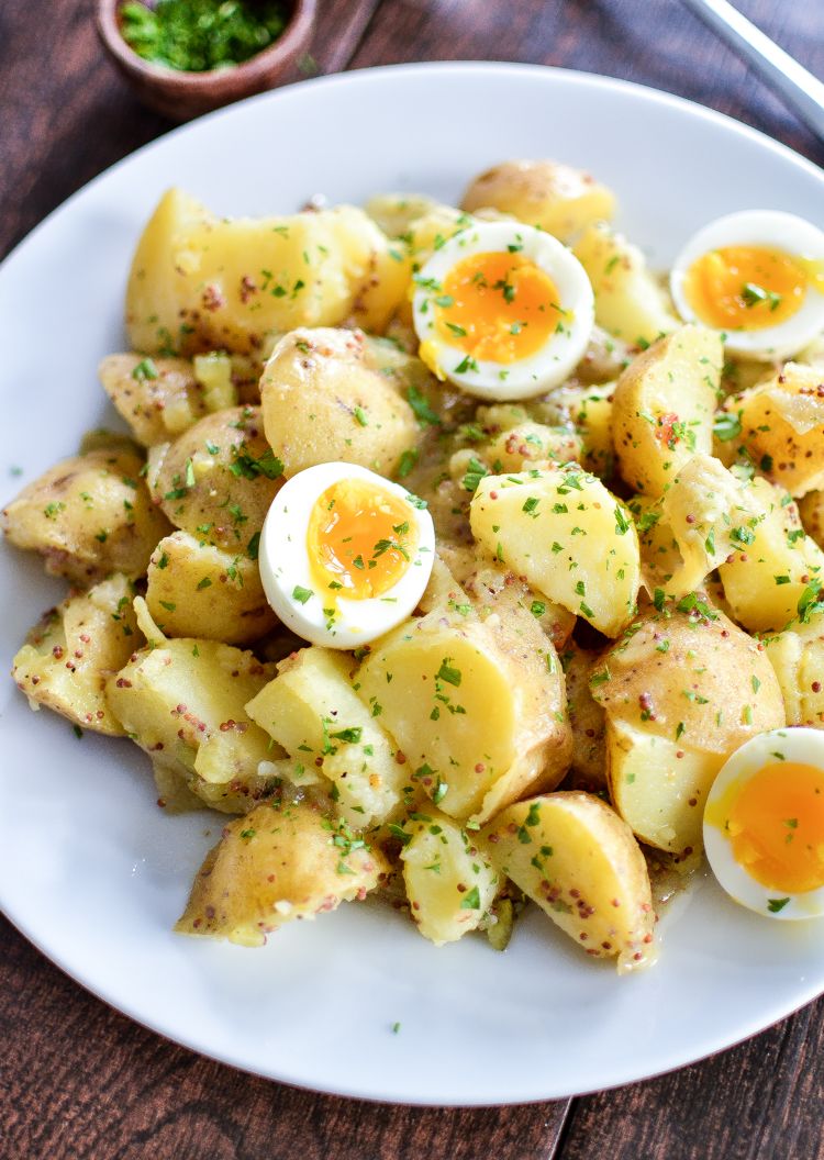 Rezept: Leichter Kartoffelsalat - Beliebter Klassiker in raffinierter ...