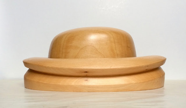 帽子の木型5点セット　サイズ57センチ⑪⑬は元からの木目で経年で色