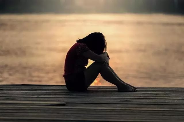 download 75 hd sad images pictures wallpapers for whatsapp facebook