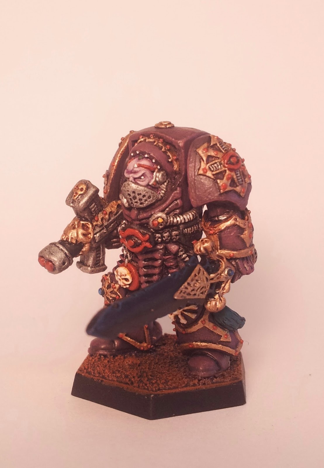 Rogue trader артефакты. Литники rogue trader. Chaos marine rogue trader. Rogue trader магорос. Rogue trader артефакты.