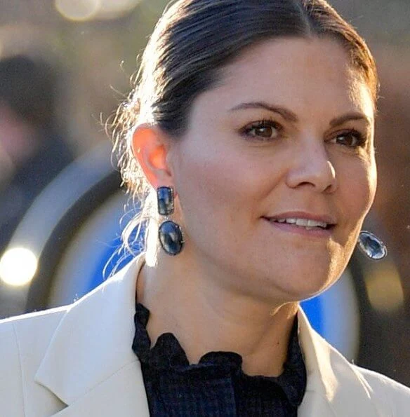 Crown Princess Victoria wore Ebba Brahe Duchess Earrings