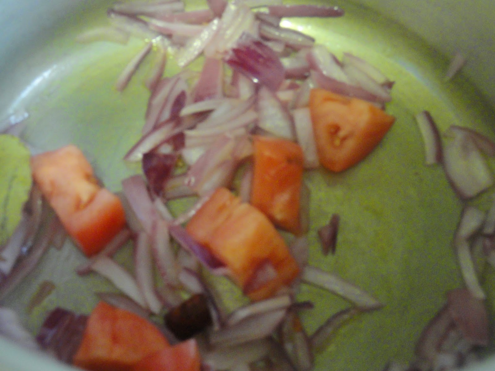 Vegetable pulov/Easy Onepot Meal using pressure cooker/Lunchbox ideas