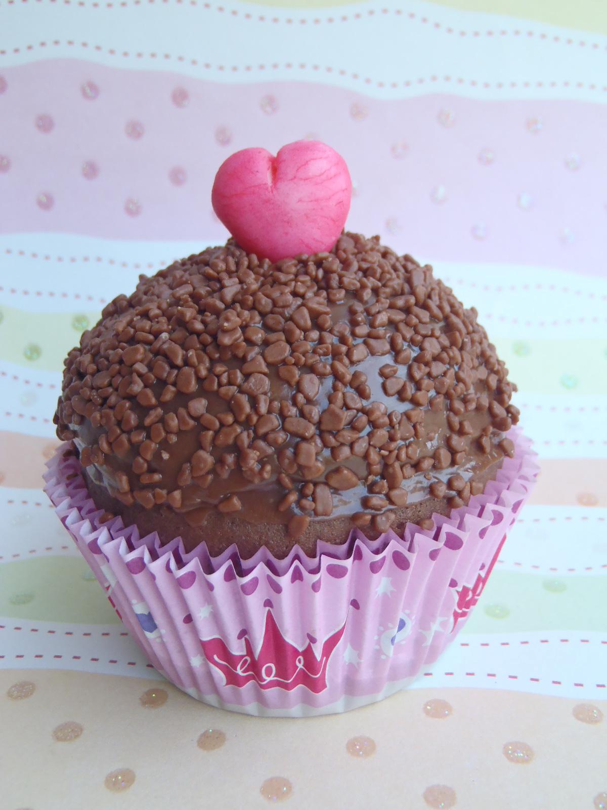 Fofurices: Cupcake de brigadeiro