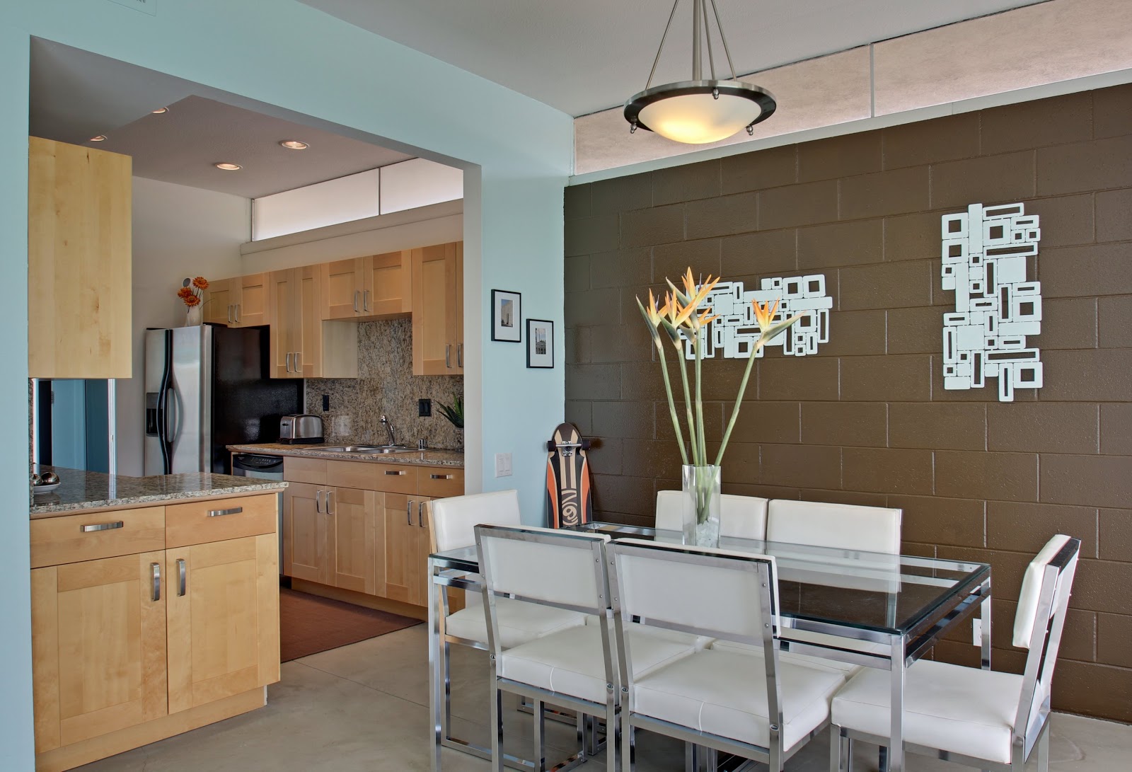 Russell Hill, Palm Springs Area Real Estate Palm Springs Condos For