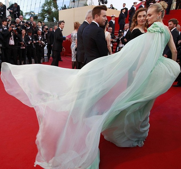 Le Meow Le Mew: Cannes 2012//Diane Kruger