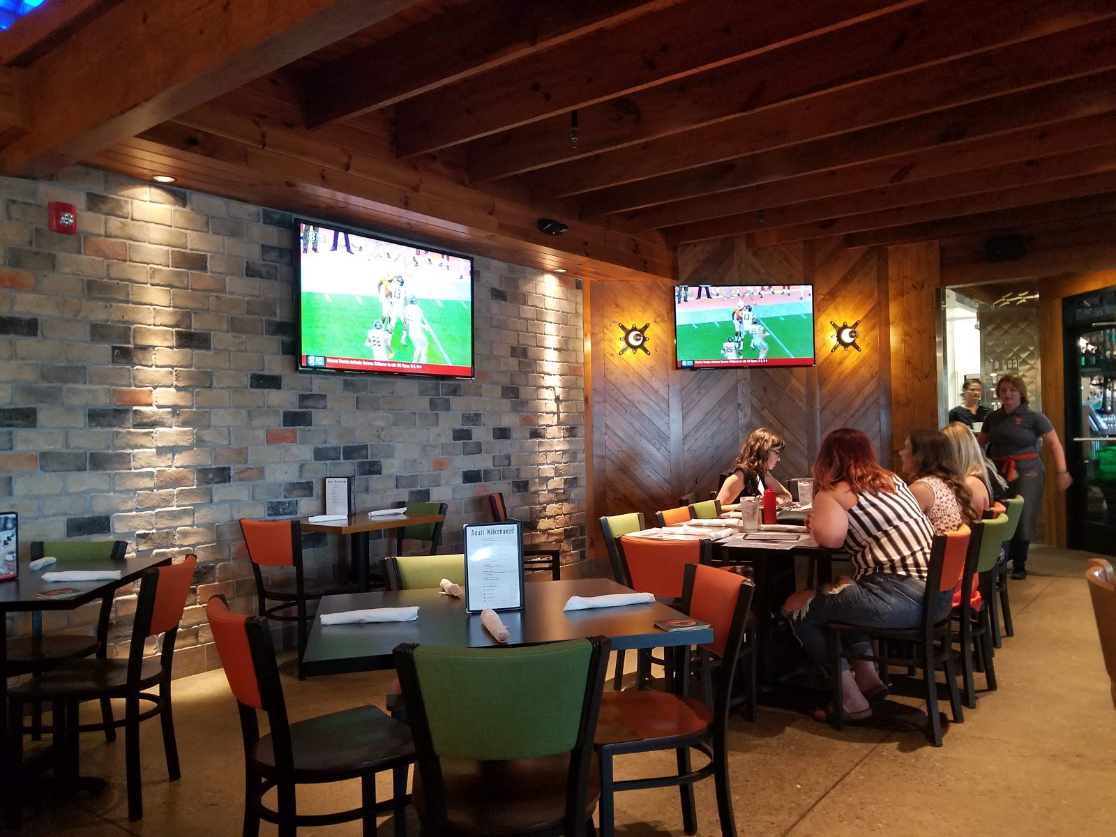 Big Daddy Dave Corner 16 Dinner in Knoxville Tennessee