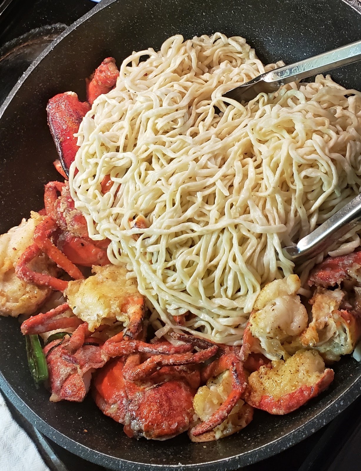 Susan S Savour It Cantonese Style Lobster E Fu Noodles Yee Mein