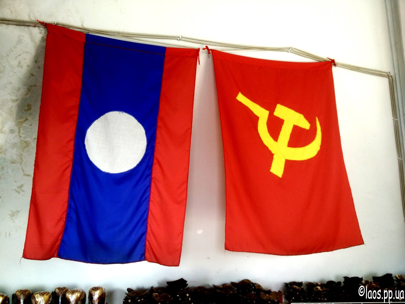 Флаг Лаоса фото