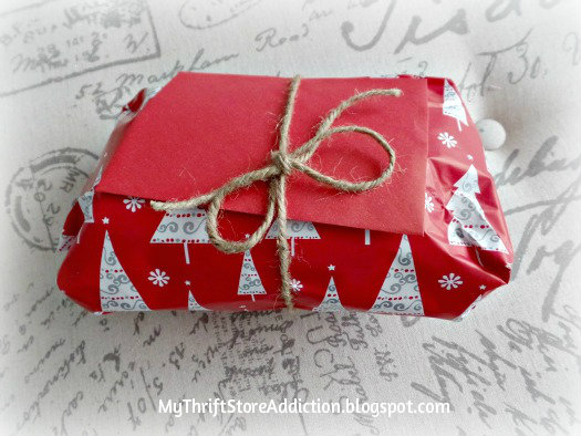 A Little Christmas Ladder and a Dear Gift mythriftstoreaddiction.blogspot.com A thoughtful gift from a blogger friend