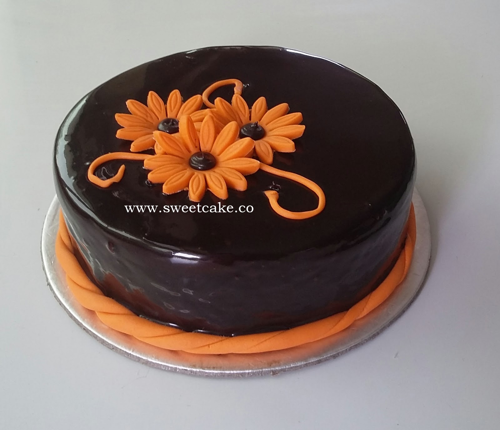 midnight cake home delivery in noida