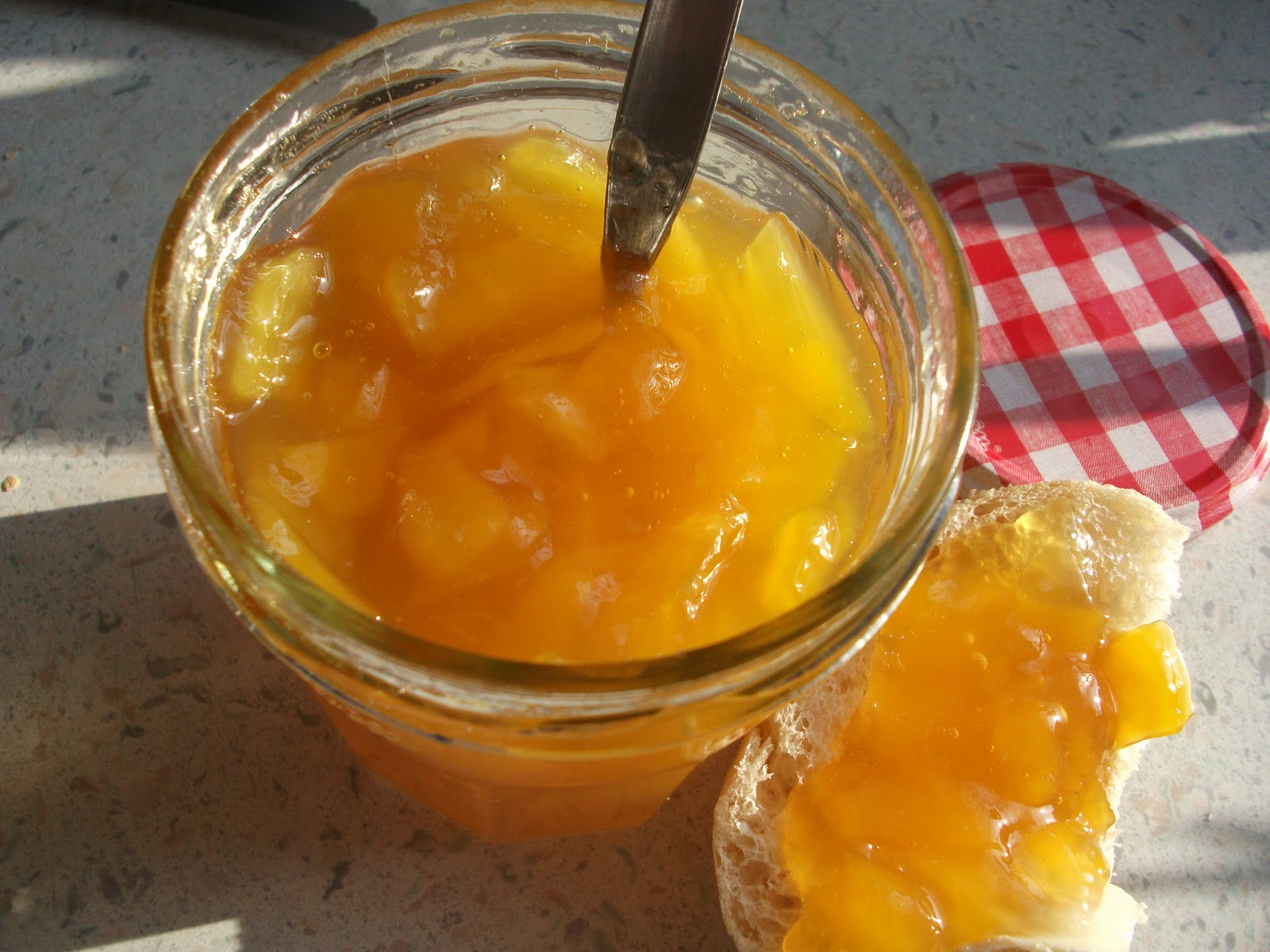 Allerlei Köstlichkeiten: Mango - Ananas - Maracuja - Marmelade