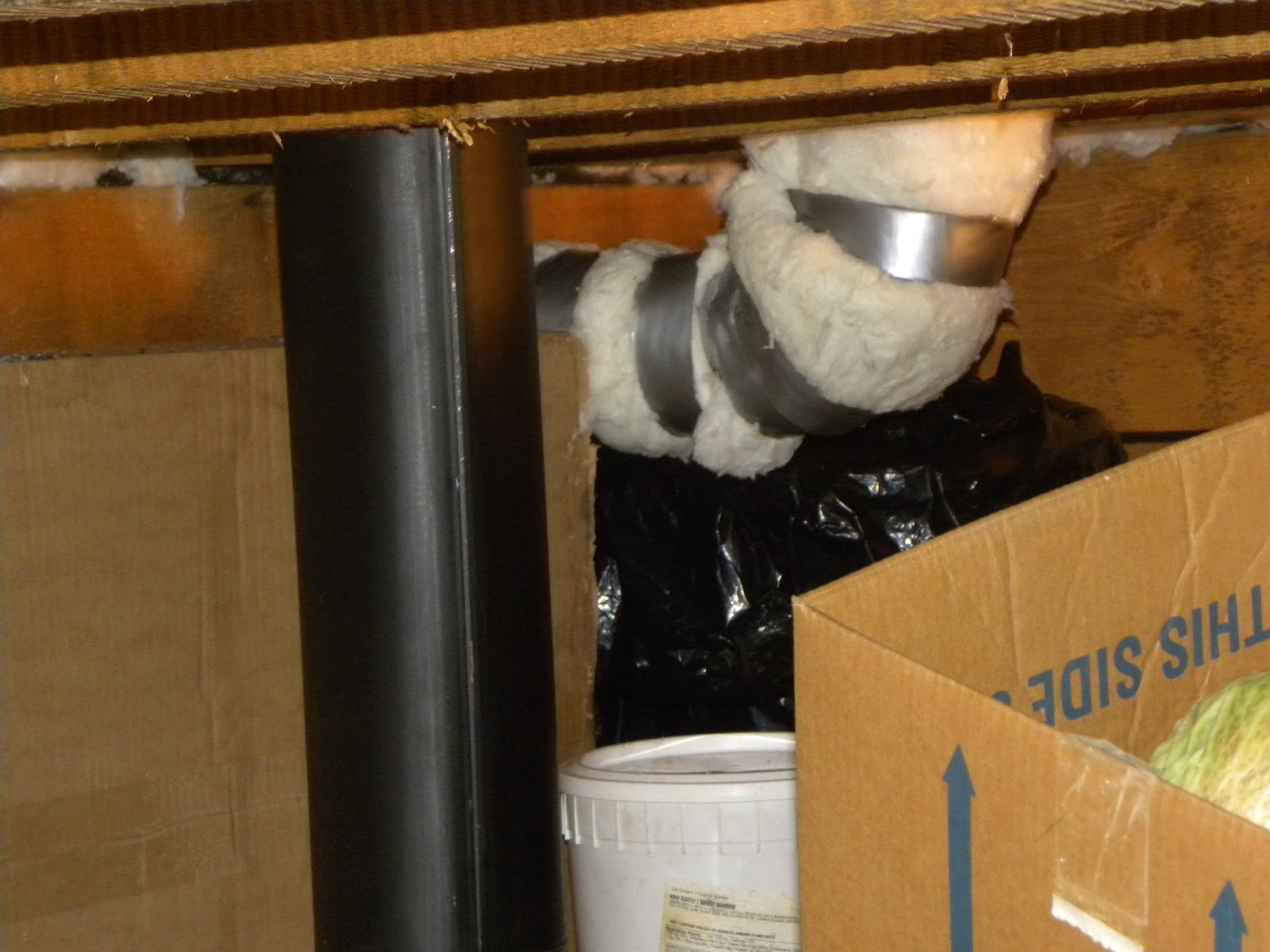 The Happy Trappers 2 Sixth Year Heating Crawl Space with Wood Stove