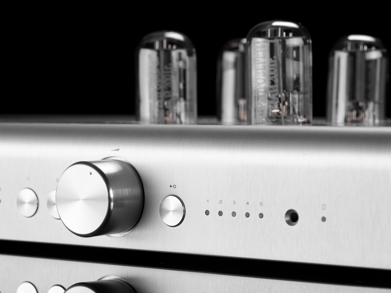 The Audiophile World The Schiit "Freya" It is Really Good