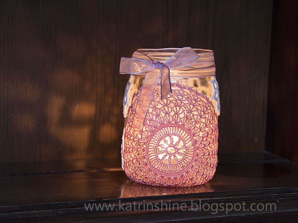 Katrinshine Candle holder from glass jar and doilies