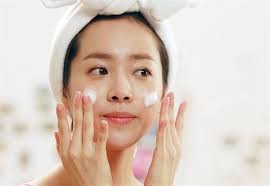 Cách dưỡng ẩm da mặt ban đêm giúp da mịn màng như người Nhật-2