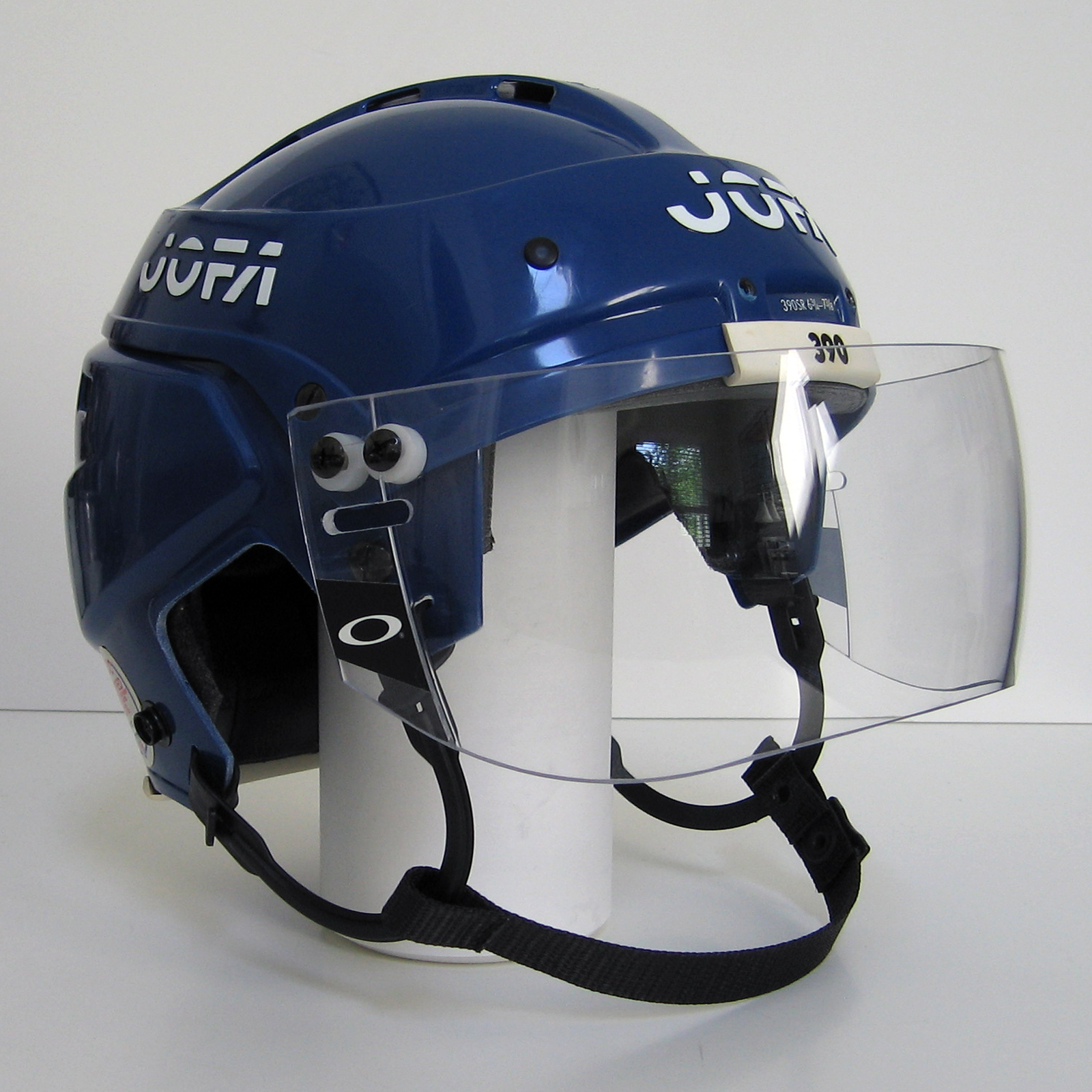 jofa-helmets-halos-of-hockey-teemu-selanne-olympic-jofa-helmet