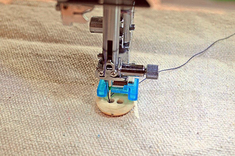 Las cosillas de Dito´s Prensatelas Para Coser Botones Buttons