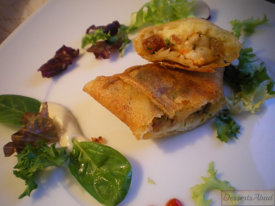 Bricks de langostinos salteados con dátiles y mozzarella