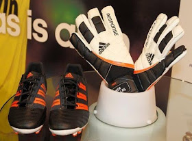 Iker Casillas con nuevos guantes y botas Adidas - MENTE NATURAL DE