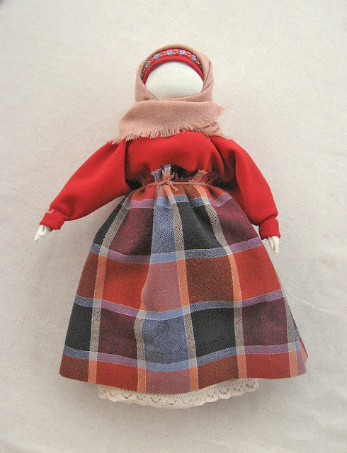 куклы, куклы текстильные, текстиль, куклы народные, куклы славянские, славянская культура, куклы обережные, обереги, обереги домашние, рукоделие славянское, куклы-мотанки, куклы-скрутки, рукоделие обережное, рукоделие обрядовое, куклы обрядовые, символика, рукоделие лоскутное, традиции народные, магия деревенская, куклы магические, магия, рукоделие магическое, кукла Берегиня, кукла хранительница, мастер-класс,
