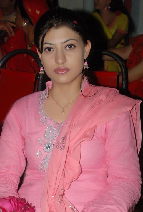 Pakistani Girls Numbers Girls Numbers Mobile Numbers Phone Number Saima Noreen Is The Most