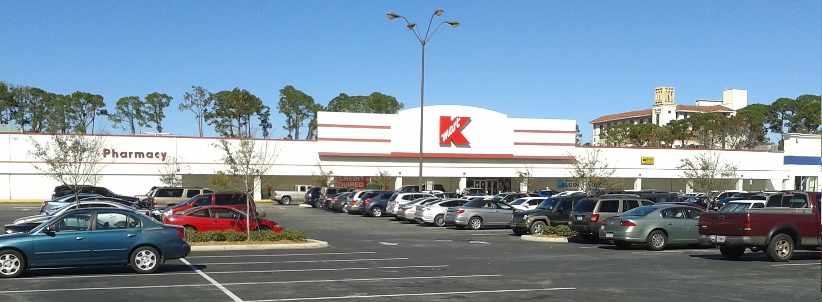 √ Bay Plaza Kmart