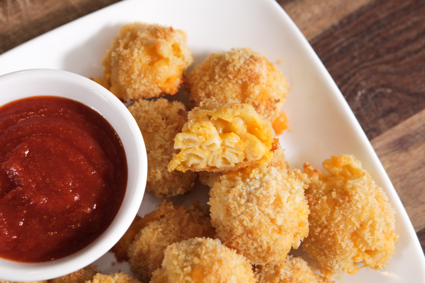 Macaroni & Cheese Balls [Cooking Video] Lake Shore Lady