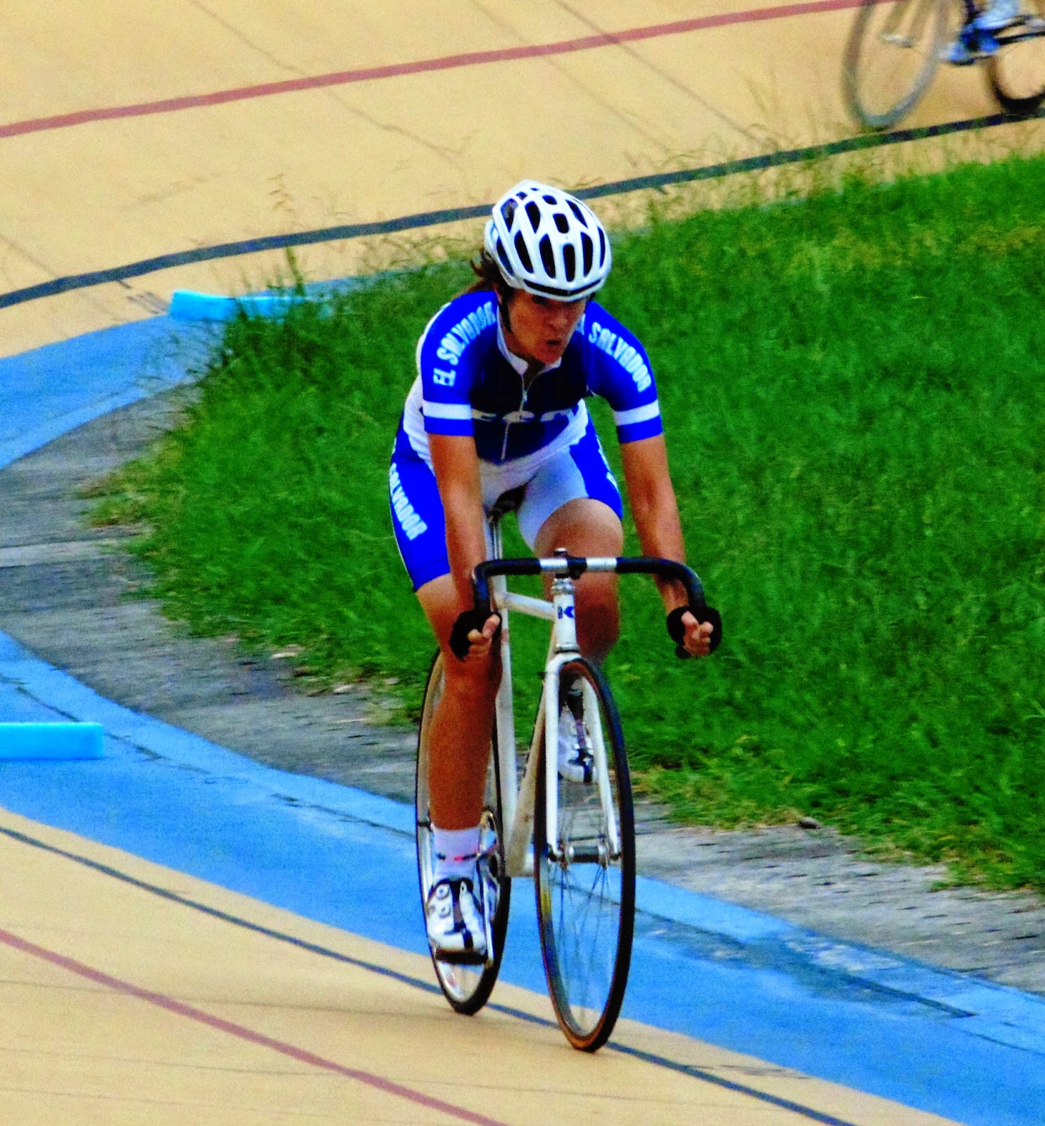 CICLISMO TOTAL Erwin Pilia El Nuevo Monarca De La Velocidad