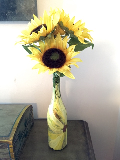 Crafts by V: Fun with Wine Bottles: Sunflower Edition!