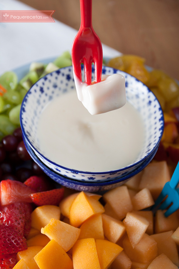 Fondeu fría de frutas y yogur