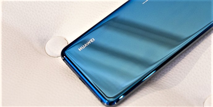 Huawei will introduce it’s first 5G foldable Smartphone at the MWC 2019.