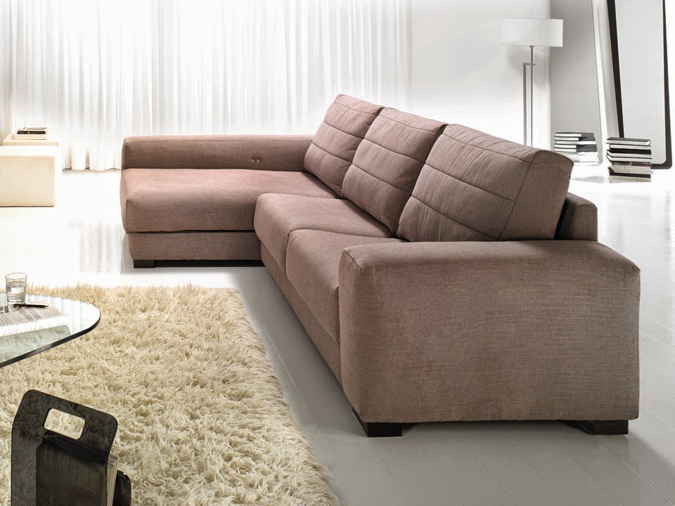 Sofas de piel y muchos muebles más a precio de outlet