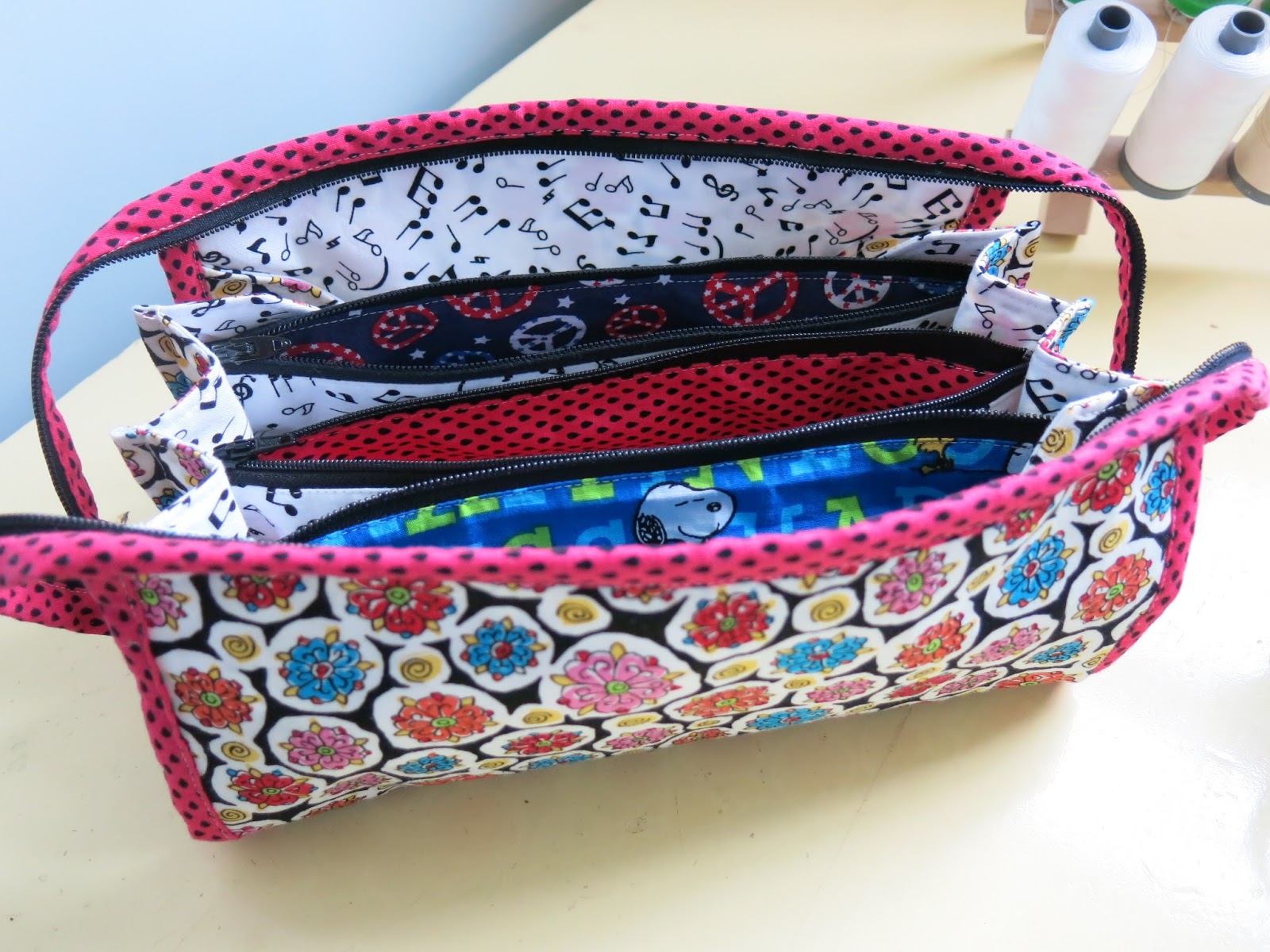 Miss Andrea Quilts: Sew Together Bags