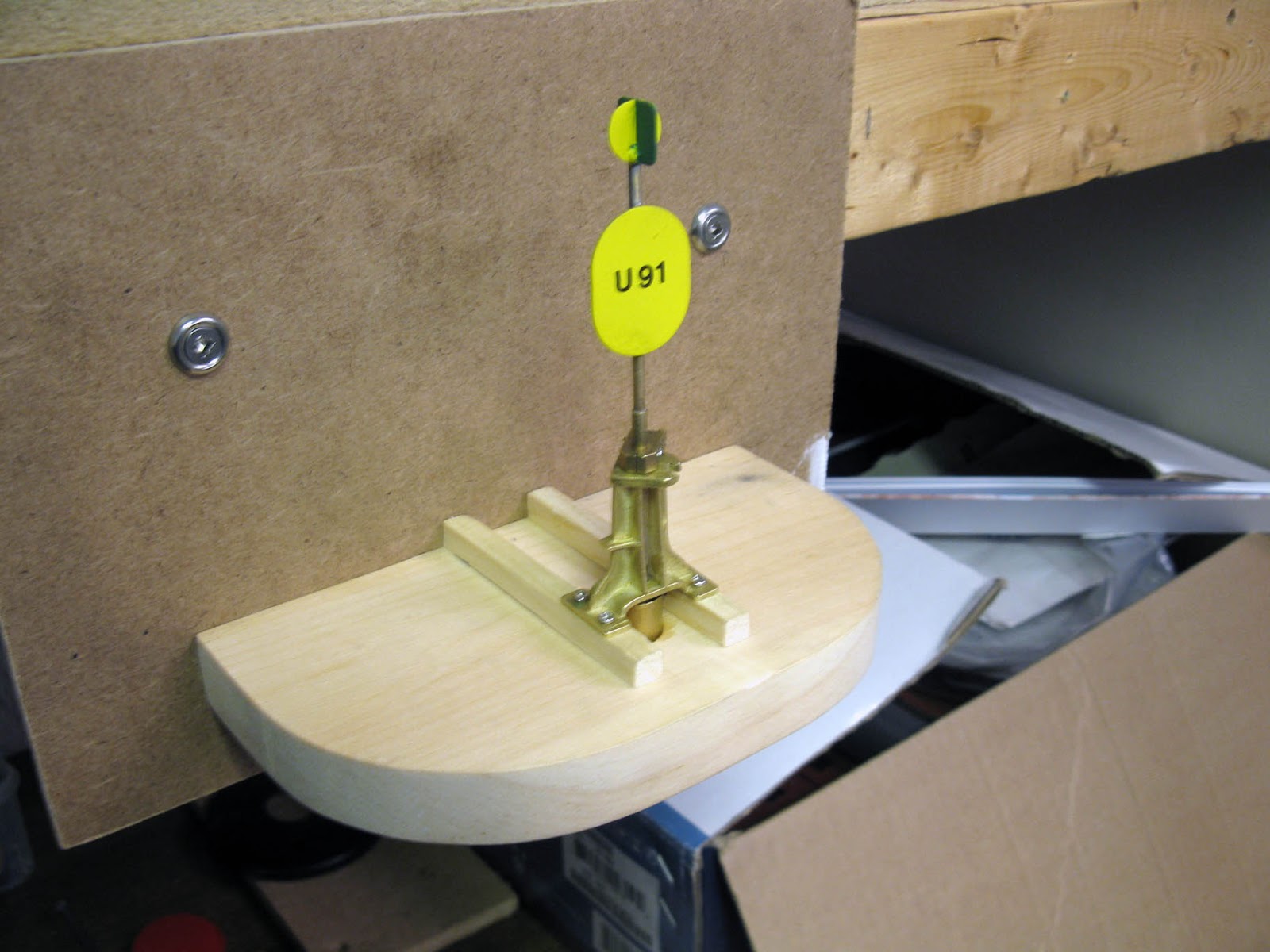 Hedley Junction Working Manual Switch Stand Improving a Winning Recipe