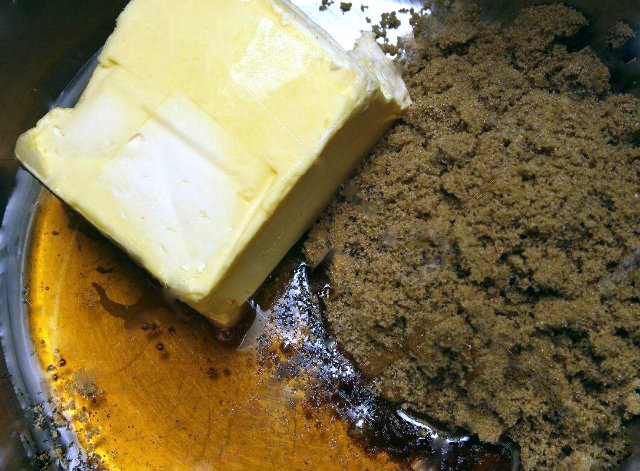 Medenjaci 1 korak pripreme Croatian honey spice cookies - medenjaci by Laka kuharica: Heat the butter, sugar and honey