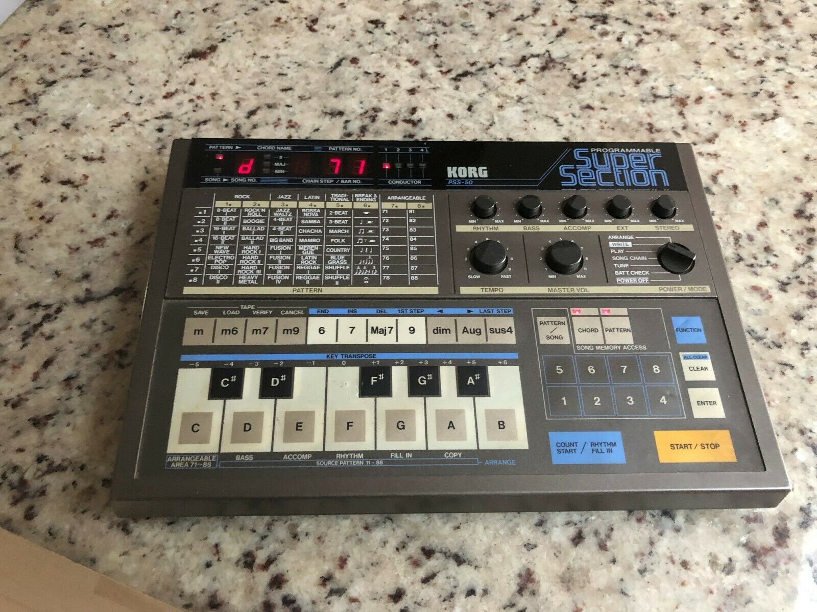 MATRIXSYNTH SUPER SECTION PSS 50 PORTABLE SYNTHESIZER DRUM MACHINE