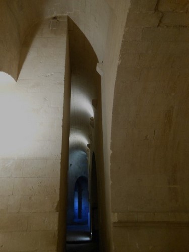 10 La crypte - abbaye de Montmajour