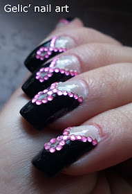 Gelic' nail art: Pink ribbon rhinestone nail art