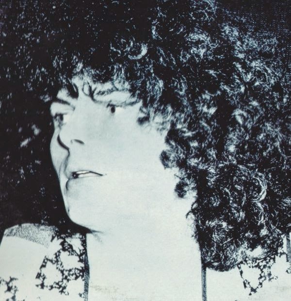 El músico cósmico francés Serge Ramsès, retratado en la contraportada de su álbum Secret, publicado por el sello RCA en 1978