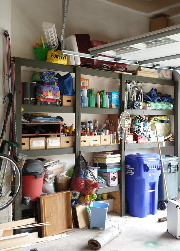 Garage Organization - How to Install a Pegboard - Remodelando la Casa