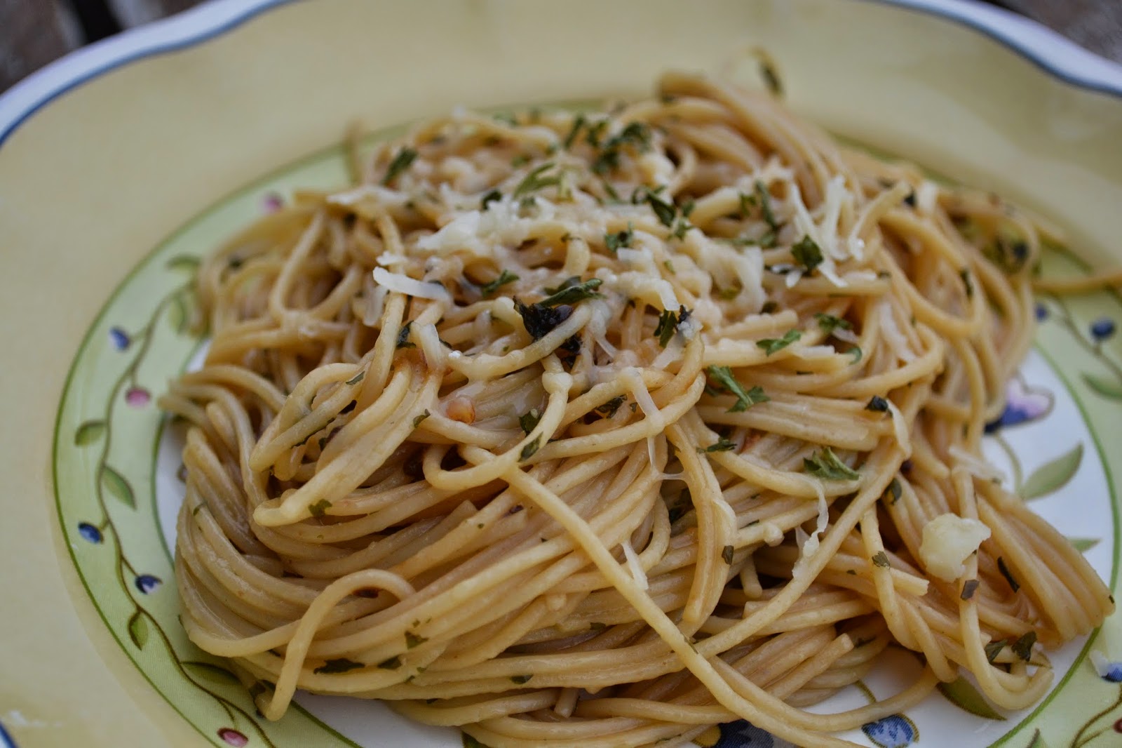 Barilla Thin Spaghetti with Garlic, Red Pepper and Olive Oil