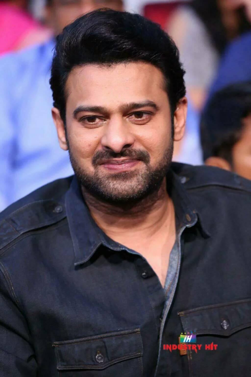 PrabhasMyHero Blog: Prabhas says, 'Still Struggling To Handle Stardom'.