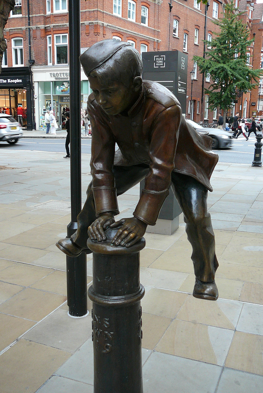 Statues Quo Two pupils (Deux élèves)