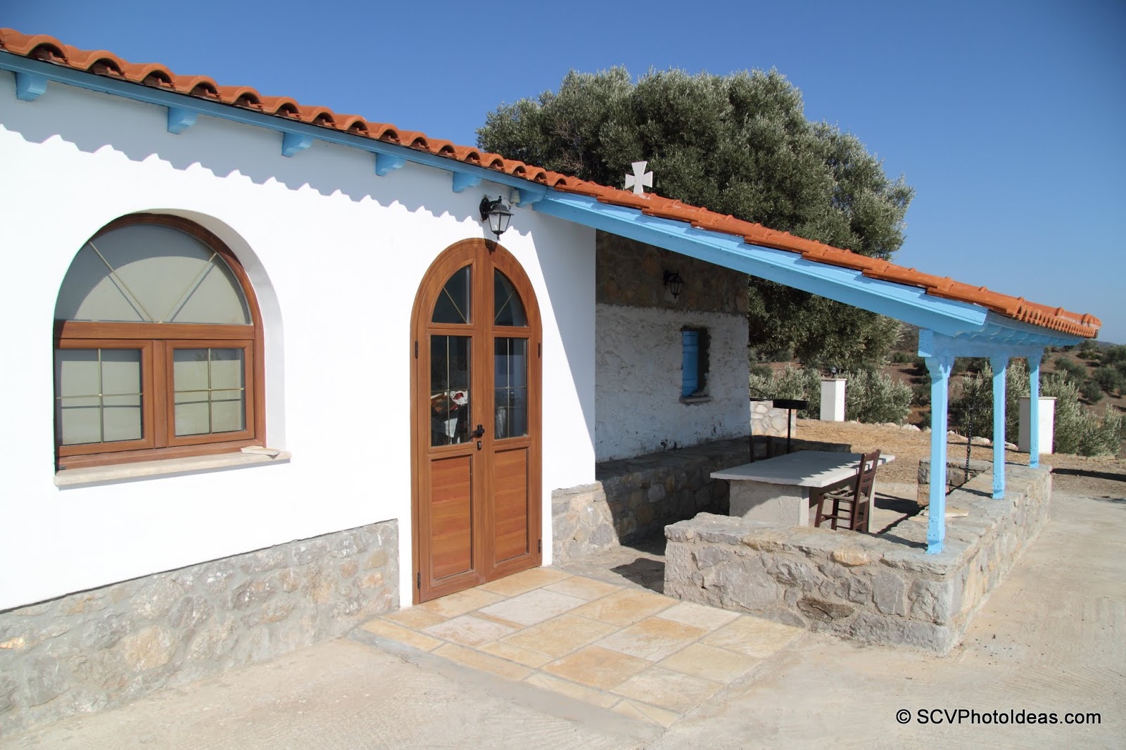 Ag. Nikolaos extention w/ front door and yard shade