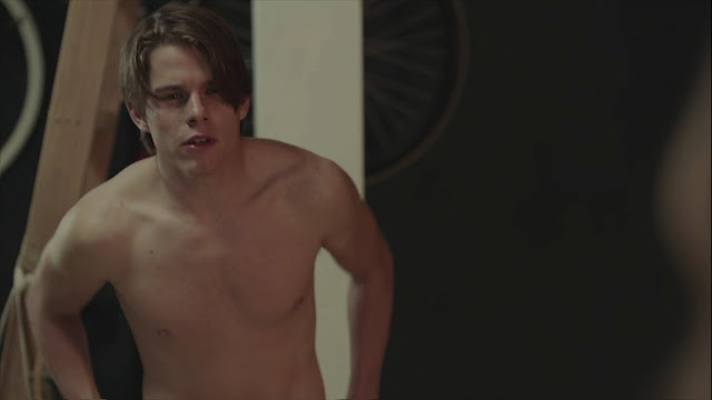Jake Manley naked bum in Casual S03E06.