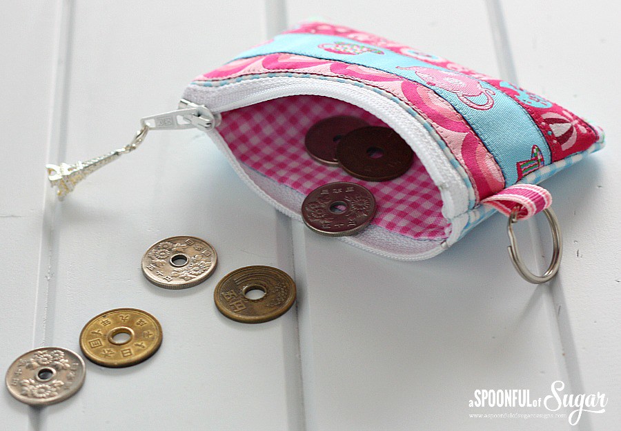 Ribbon Zippered Purse Tutorial