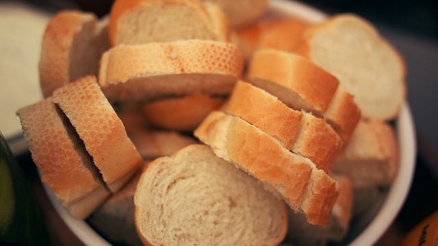 French Bread in a bowl, sliced