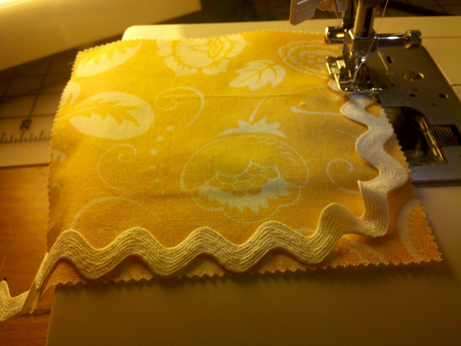 magnificasti mirabilia Mostly about rickrack